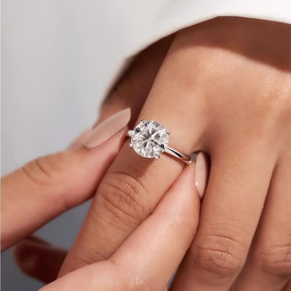 4 Carat Moissanite Diamond Ring